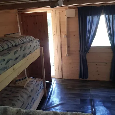 Adventure Tara Kamp *